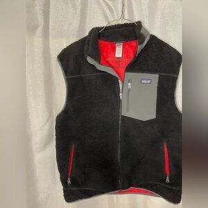 Patagonia Retro X Vest Men XLarge Classic Fleece Vest Full Zip Black Red 2013 